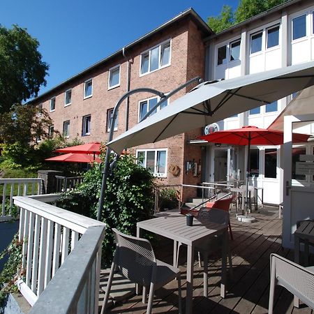 Flensbed Hotel & Hostel フレンスブルク エクステリア 写真