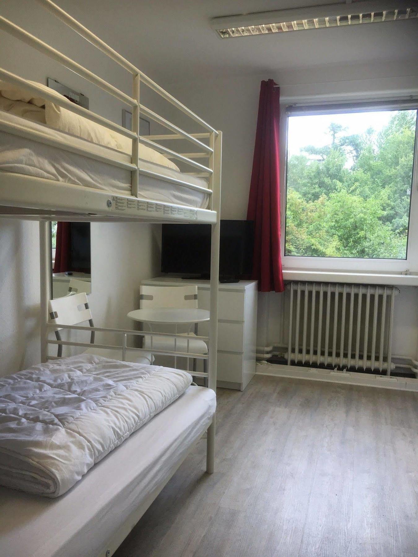 Flensbed Hotel & Hostel フレンスブルク エクステリア 写真