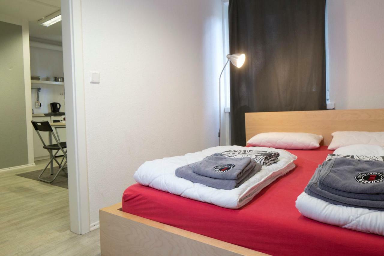 Flensbed Hotel & Hostel フレンスブルク エクステリア 写真