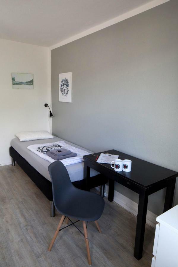 Flensbed Hotel & Hostel フレンスブルク エクステリア 写真